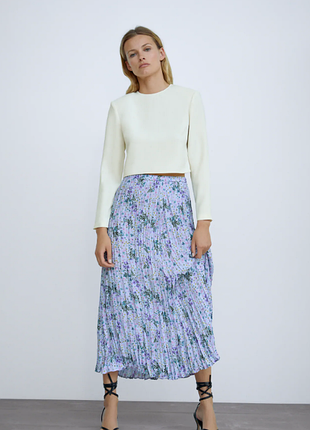 Легкая юбка плиссе с цветочным принтом zara