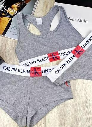 Комплект женского нижнего белья calvin klein (3 в 1 топ+стринги+шорты)