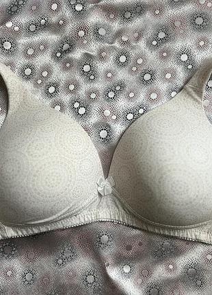 Неймовірний бюстик без кісточок з формованою чашкою від naturana