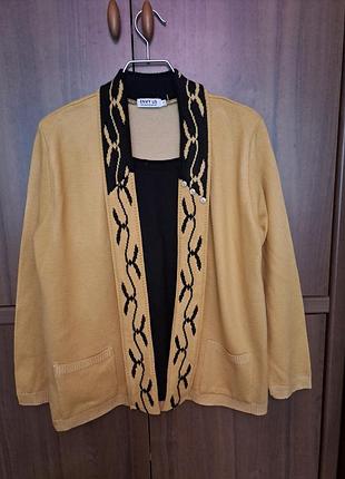 Жіночий кардиган з імітацією " двійки"
