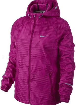 Nike distance jacket w – легка, складана, водостійка куртка для бігу