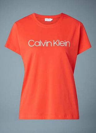 Футболка оранжева