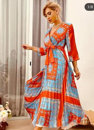 Красивое яркое плиссированное миди платье италия #116