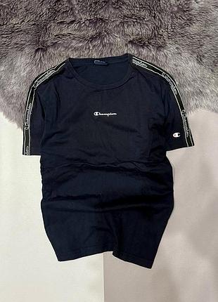 Футболка champion с розмір 3789