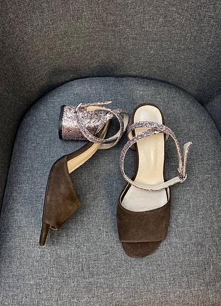 Оригінальні шкіряні босоніжки глітер+ замш