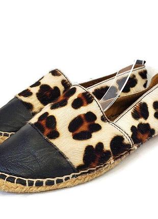 Лоферы эспадрильи туфли кожаные кожурненные лоферы леопардовый принт