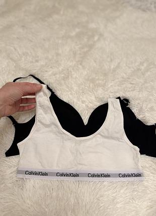 Топ calvin klein