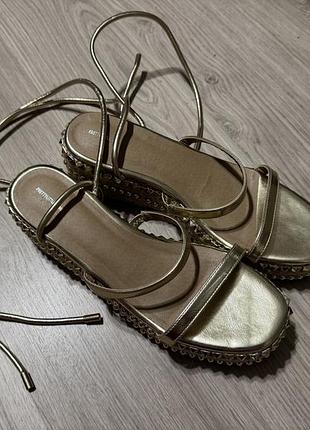 🥰 босоніжки на завʼязках plt