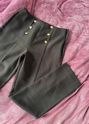 Брюки тонкие