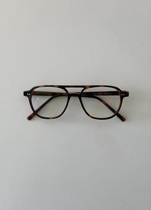 Стильні та якісні окуляри від klassglass