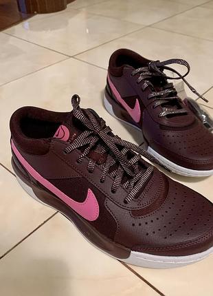 Кросівки nike