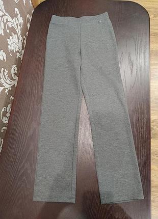 Штани на дівчинку