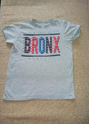 Фірмова футболка 11-12років