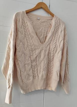 Кофта, свитер стан идеален.