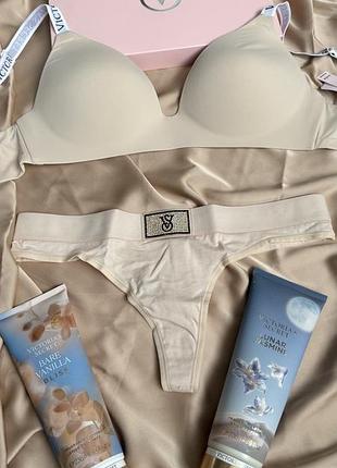 В наявності комплект білизни victoria’s secret оригінал