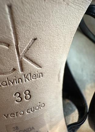 Жіночі босоніжки calvin klein, 388 фото