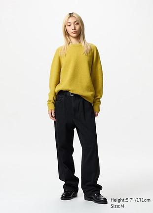 Светр з овечої вовни uniqlo, модель унісекс