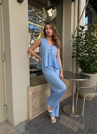 Жіночий блакитний лляний ніжний костюм двійка