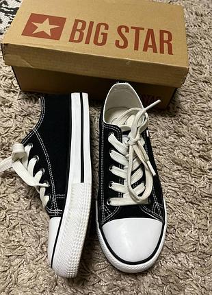 Кеди на дівчинку або хлопця