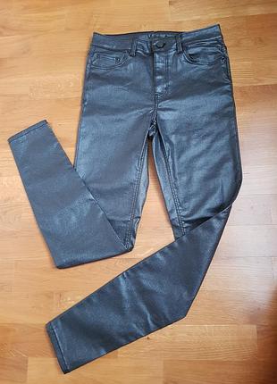 Качественные брюки высокой посадки