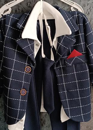 Элегантный костюм 12-18 м