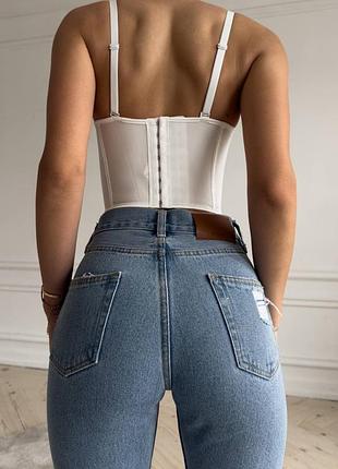 Розкішний бюстʼє корсет