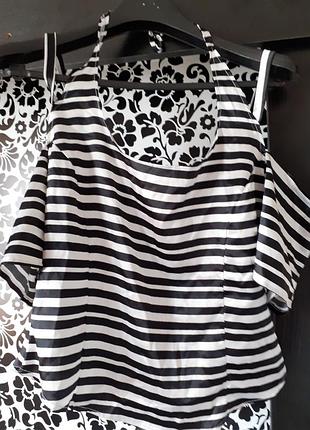 Стильная оригинальная блузка атлас стрейч в полоску