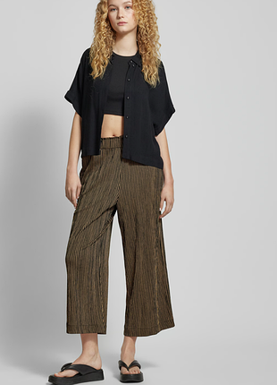 Стильные брюки кюлоты в полоску zara