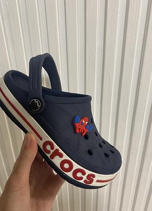 Crocs на хлопчика ,розмір с 13(наш розмір 32-33)