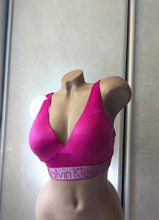 Бюстгалтер топ calvin klein