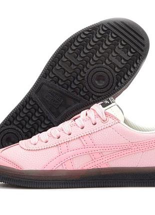 Женские кроссовки демисезонные