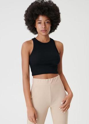 Vero moda кроп топ вкорочена майка із віскози
zara mango bershka pull bear reserved h&m