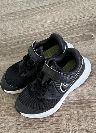 Кросівки nike