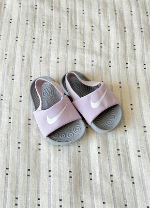 Босоніжки nike 19 розмір
