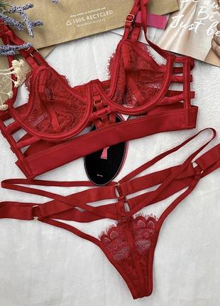 Сексуальный красный комплект белья бюст hunkemoller private collection provocature