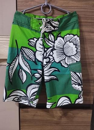 Шорты на мальчика 8-10 лет