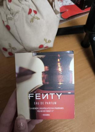 Fenty eau de parfum rihanna
