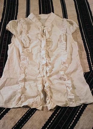 Блузка с рюшками