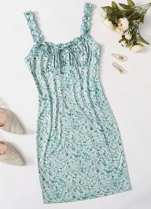 Голубое короткое платье с цветочным принтом от shein