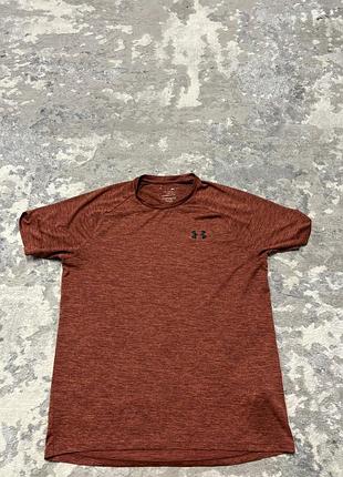 Спортивна чоловіча мужская футболка для спорта для бігу under armour