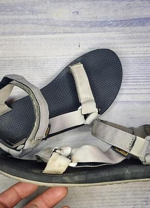 Босоножки сандалии teva