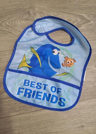 Слюнявчики