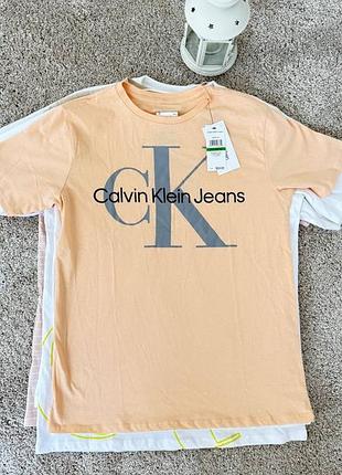 Calvin klein, футболка унисекс, оригинал, хлопок, новая с бирками.
