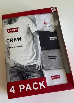 Набір чоловічих футболок, levi's, оригінал,нові.