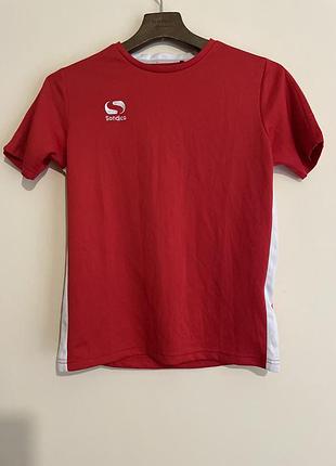 Футблока червона