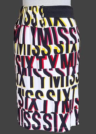 Легкая трикотажная юбка