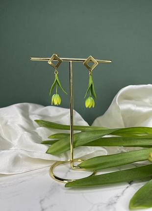 Серьги с цветами