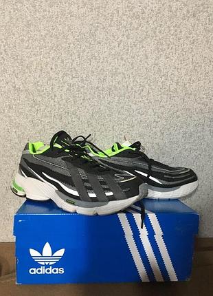 Кросівки adidas