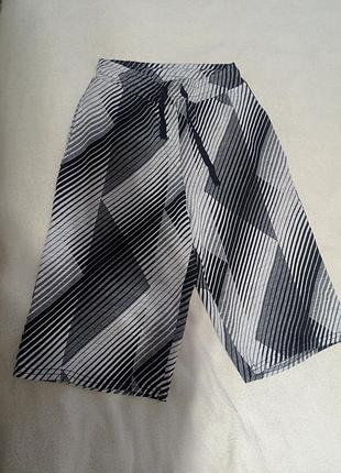 Шорти на резинці