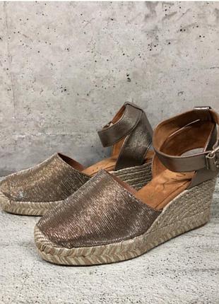 Жіночі еспадрільї з натуральної шкіри unisa